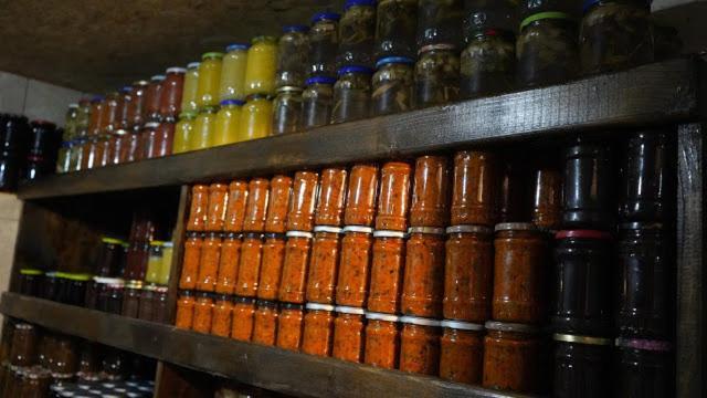 Pensiunea Agroturistica Casa Colinita วาตรา โมลโดวิเซ ภายนอก รูปภาพ